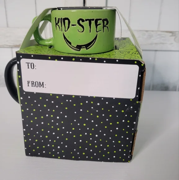 NWT Halloween Mug Set Momster Kidster Green Black Ceramic - Picture 4 of 5